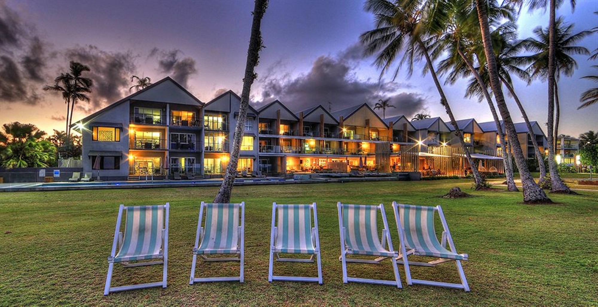 Castaways Resort & Spa On Mission Beach Extérieur photo